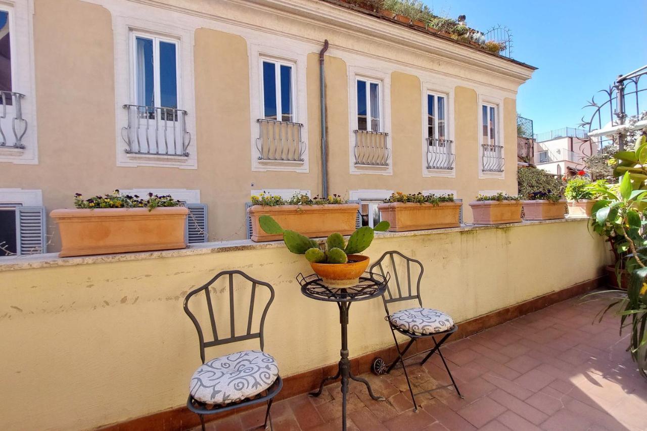4Bnb - Luxury Trevi Apartment W Terrace Rzym Zewnętrze zdjęcie