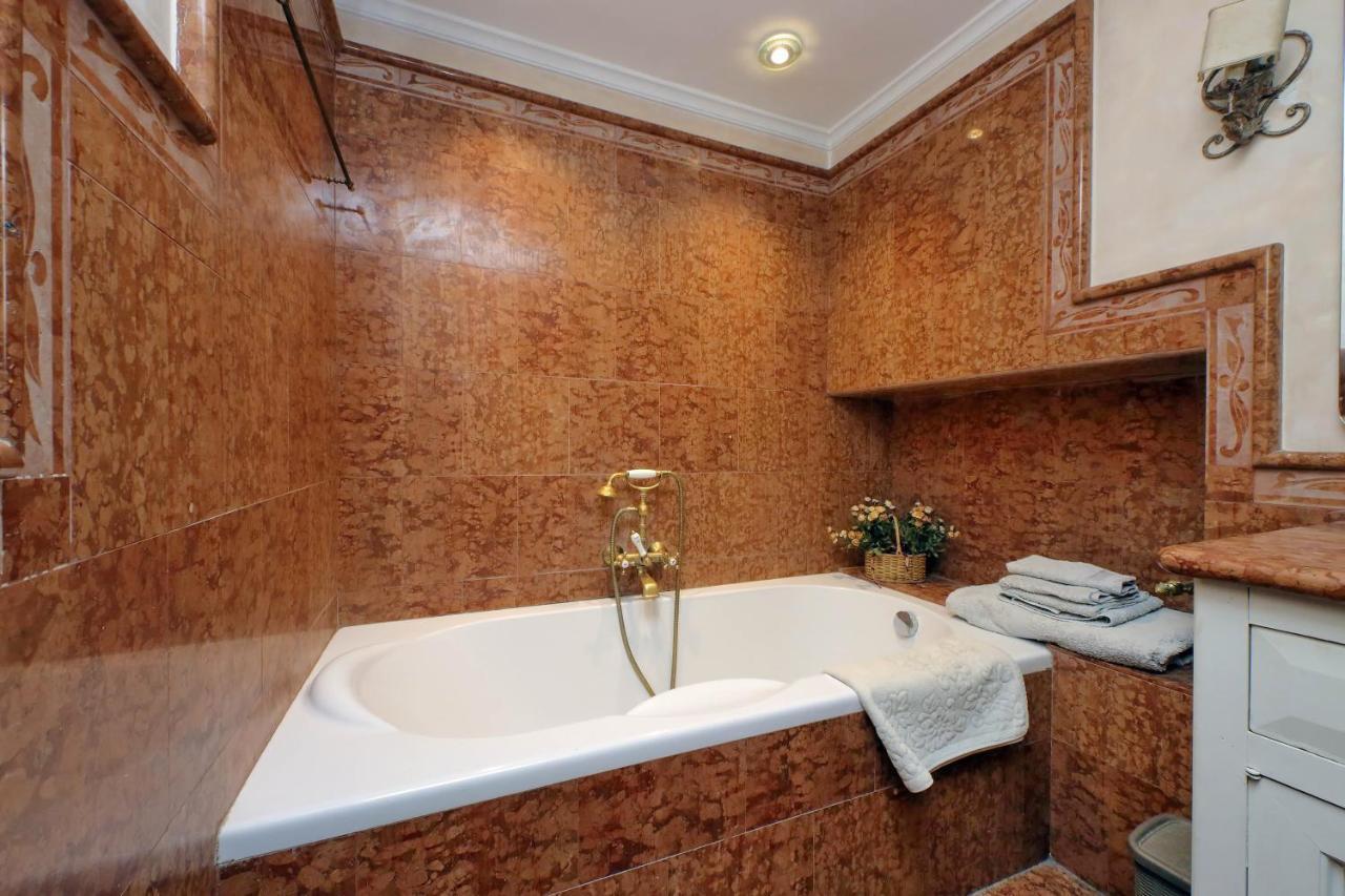 4Bnb - Luxury Trevi Apartment W Terrace Rzym Zewnętrze zdjęcie
