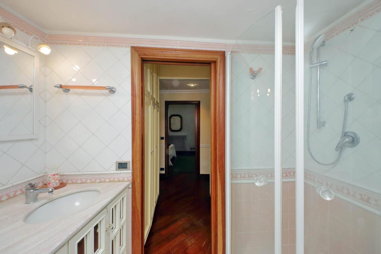 4Bnb - Luxury Trevi Apartment W Terrace Rzym Zewnętrze zdjęcie
